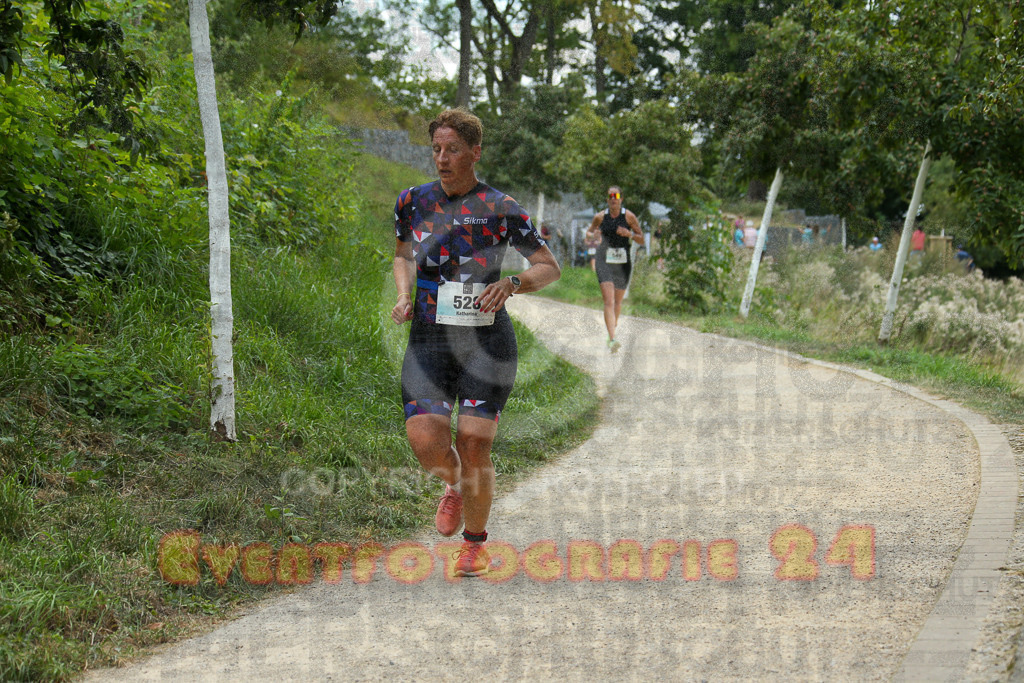 250824_1408_EX1_5120 | Sportfotografie im Rhein-Sieg Kreis, Köln, Bonn, NRW, Rheinland Pfalz, Hessen, etc. Unser Tätigkeitsfeld umfasst den Laufsport vom Volkslauf über den Marathon, Duathlon, Triathon bis zum Ultralauf wie Kölnpfad Ultra oder Schindertrail.