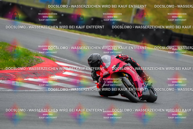 2026_09_10_PBK_16088_LRX | Sportfotografie; SlowMotion; Video; Rennstrecke; Hafeneger; RSE; Speer; Trackday; Motorsportarena; Hockenheimring; Brno; Most; Barcelona; Valencia, Benny; Kaetzmer;