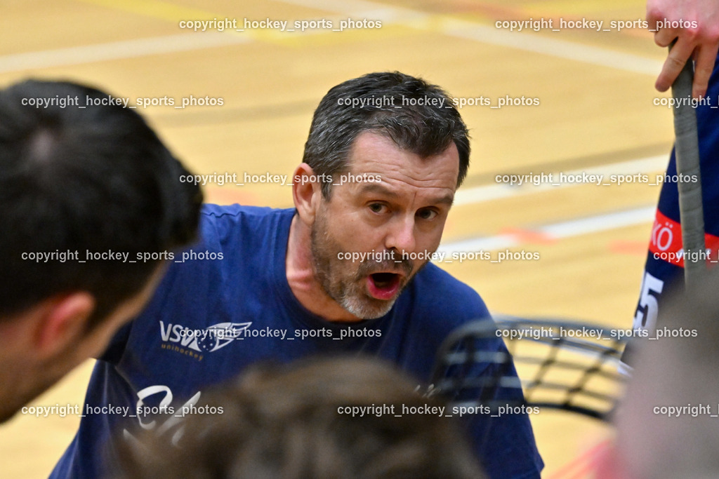 VSV Unihockey vs. KAC Floorball | Headcoach VSV Unihockey Harald Felsberger,  VSV Unihockey vs. KAC Floorball, VSV Unihockey vs. KAC Floorball am 12.04.2025 in Villach (Ballspielhalle St. Martin), Austria, (Photo by Bernd Stefan)