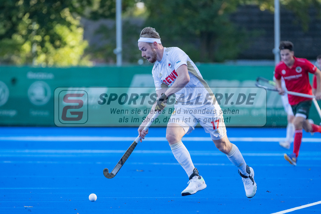 HK_20221008_100577 | 1. Bundesliga Herren Crefelder HTC - Rot-Weiss Köln am 8.10.2022 Crefelder HTC, Krefeld , Christopher Rühr ( Rot-Weiss Köln #17 )
