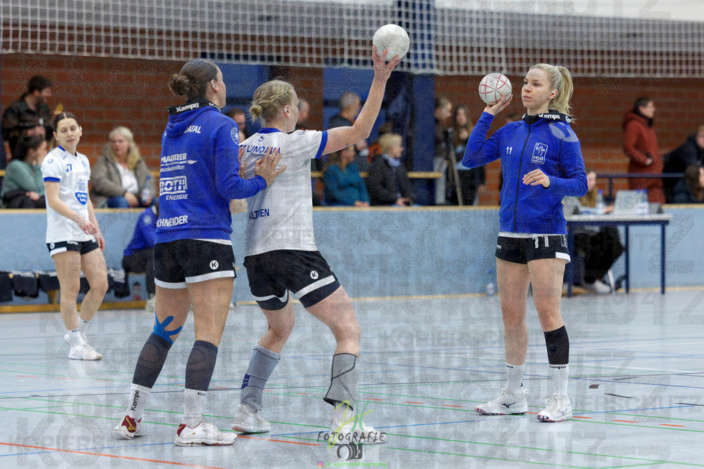 Handball Frauen Oberliga Mitte, HSG Eibelshausen/Ewersbach - HSG Lumdatal | Handball Frauen Oberliga Mitte, HSG Eibelshausen/Ewersbach - HSG Lumdatal am 21.02.2026 in Dietzhölztal-Steinbrücken (Sporthalle am Hammerweiher)Photo © 2026 - Jörg Heinrich - Realisiert mit Pictrs.com
