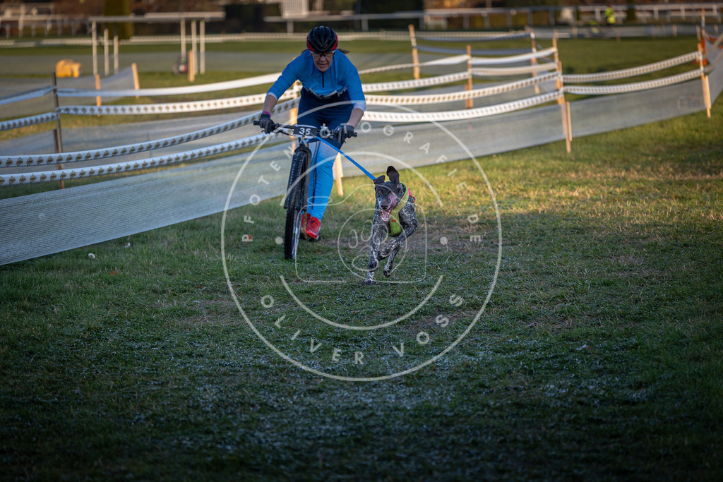 CaniXpix_0L8A2244 | Hundefotografie, Tierfotograf, Pfotenfotografie, Fotoshooting Hund, Hunde Portrait, Hundesport, Hundeportraits, Heideshooting, Hunde, Sportfotograf, Hundefotograf, Turnierhundsport, THS,  - Realisiert mit Pictrs.com