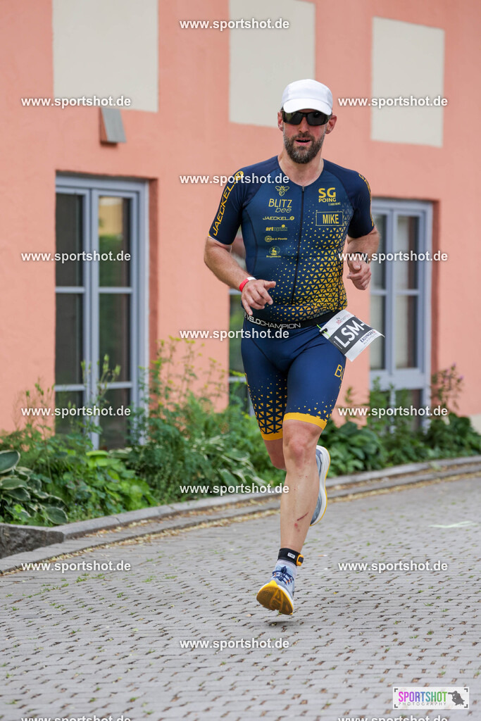 KSZ_6054 | Stadttriathlon Erding 2025. #yourpictrs #sportshot_your_pictrs @Sportshotphotography #stadttriathlonerding Copyright: www.sportshot.de