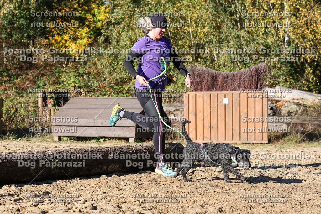 Dog Paparazzi - Strongdog 10-25-1884 | Dog Paparazzi Jeanette Grottendiek Fotografie & Videografie - Realisiert mit Pictrs.com