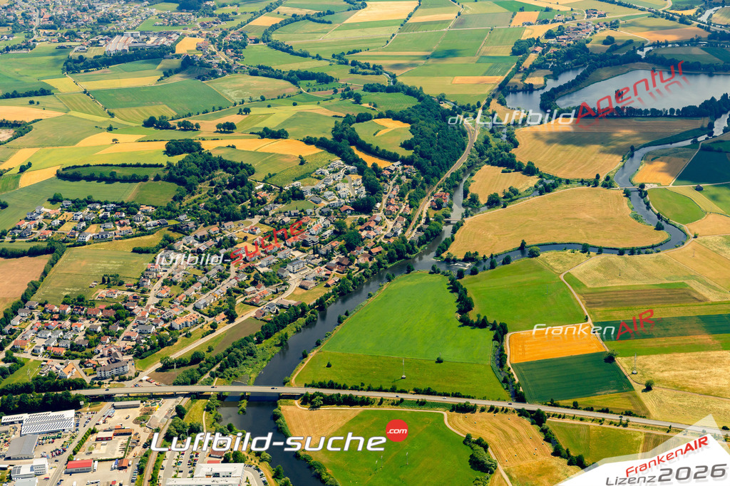 Das Luftbild zeigt : Altenstadt Cham - Die Luftaufnahme wurde 2023 vom UL-Flugzeug aus erstellt ( keine Drohne ) - Hochauflösende Luftaufnahme - Für grossformatige Ausdrucke geeignet. Die Geschenkidee !Mit Lizenz und Bildrechte bestellbar