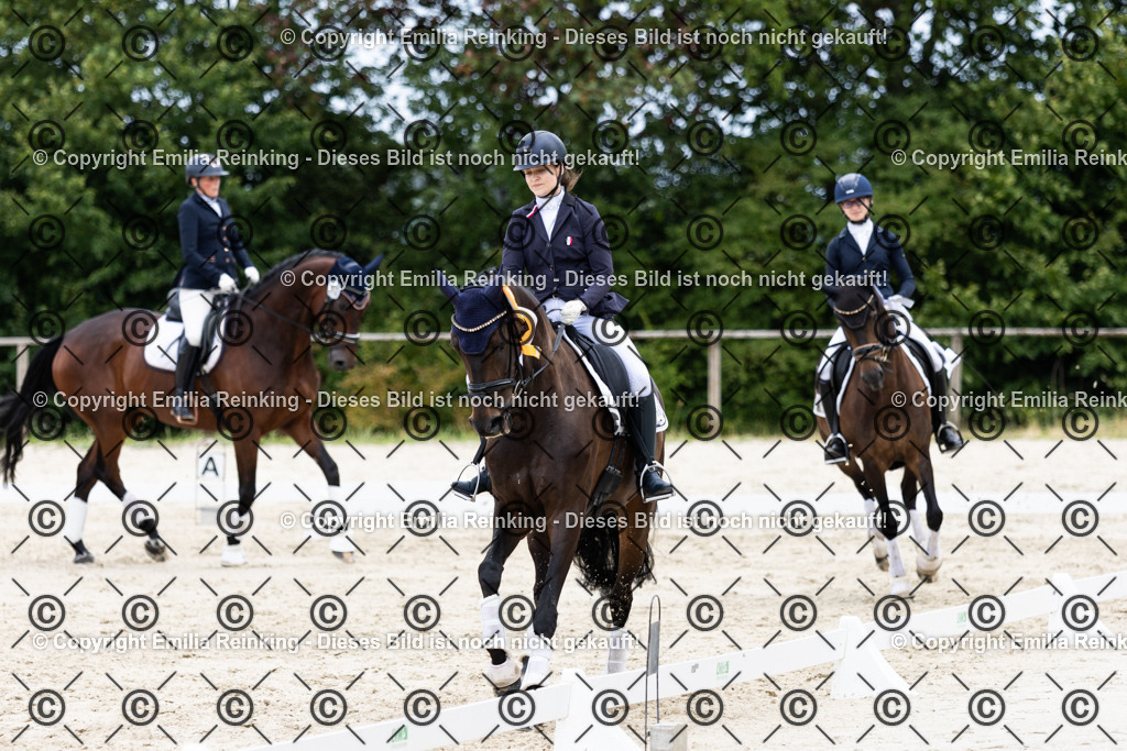 CL5A3758 | Emilia Reinking Fotografie - Realisiert mit Pictrs.com