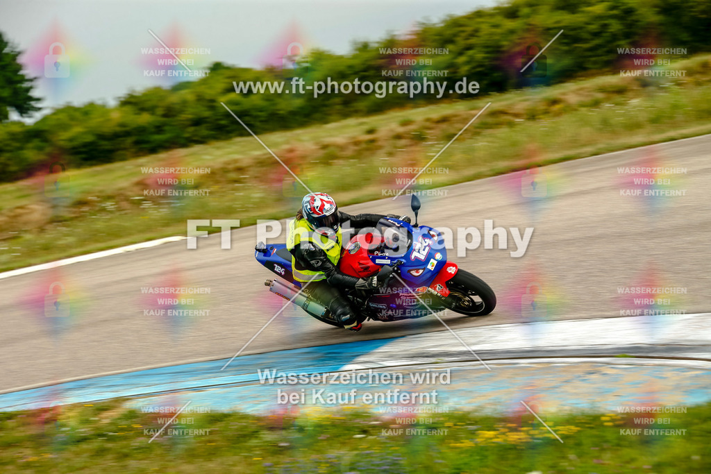 Chambley Juli-1441 | Hier findet Ihr Bilder von Touristenfahrten auf der Nürburgring Nordschleife oder von anderen Veranstaltungen die ich besucht habe. Viel Spass beim Durch Schauen 