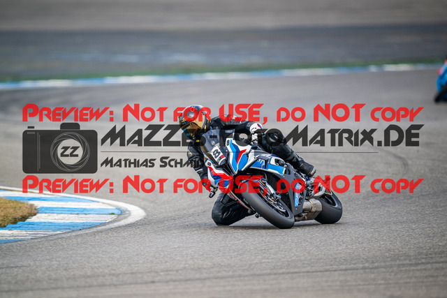 MaZZes_Fotomatrix_20240317_6007705_1182 | Fotograf Mathias Schmid
Sportfotograf,
Eventfotograf,
Hochzeitsfotograf,
Portraitfotograf