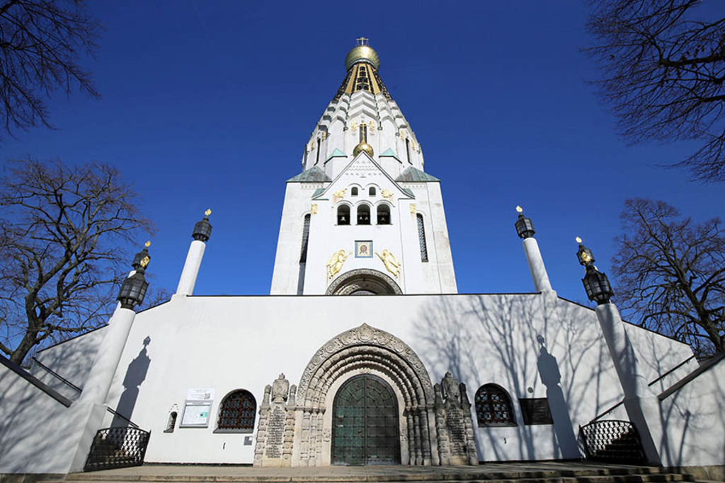 Bildlexikon Leipzig - Russische Gedächtniskirche | Das Team hinter BILDLEXIKON LEIPZIG bündelt historische wie aktuelle Informationen über die Stadt Leipzig in Text und Bild auf einer Plattform und stellt diese der interessierten Öffentlichkeit zur Verfügung.