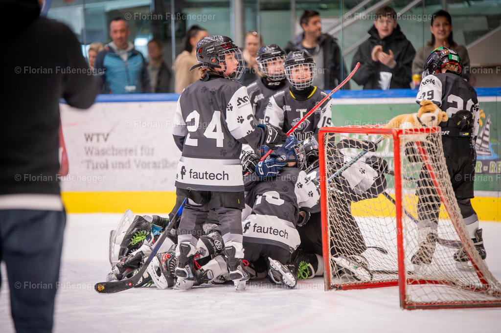 DSC_3536 | "Fussifoto.com – Ihr Ansprechpartner für hochwertige Fotografie! Entdecken Sie kreative Bilder und professionelle Dienstleistungen. Kontaktieren Sie uns für Ihre Projekte!"