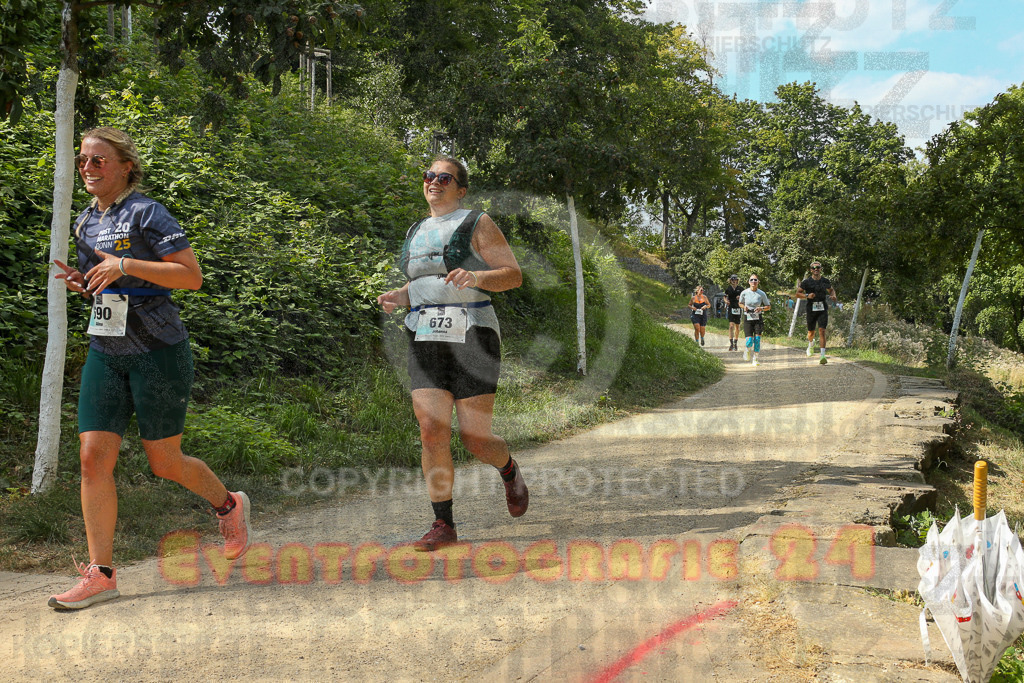 250824_1507_EX1_8530 | Sportfotografie im Rhein-Sieg Kreis, Köln, Bonn, NRW, Rheinland Pfalz, Hessen, etc. Unser Tätigkeitsfeld umfasst den Laufsport vom Volkslauf über den Marathon, Duathlon, Triathon bis zum Ultralauf wie Kölnpfad Ultra oder Schindertrail.