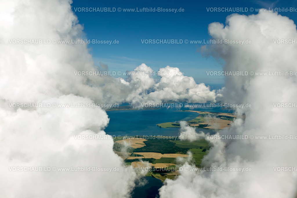 Ruegen12082713Ummanz | Luftbild, Wolken,  Ummanz, Insel Rügen, Mecklenburg-Vorpommern, Deutschland, Europa
