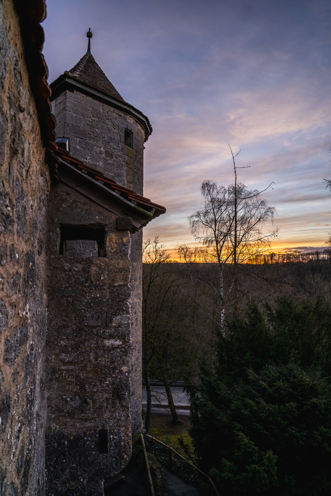 DSC07436 | Rothenburg ob der Tauber. Nur hier gibt es Exklusive und passend zur Jahreszeit Ihr Wandbild, T-Shirt, Tasse und alles was das Rothenburg Herz begehrt. - Realisiert mit Pictrs.com
