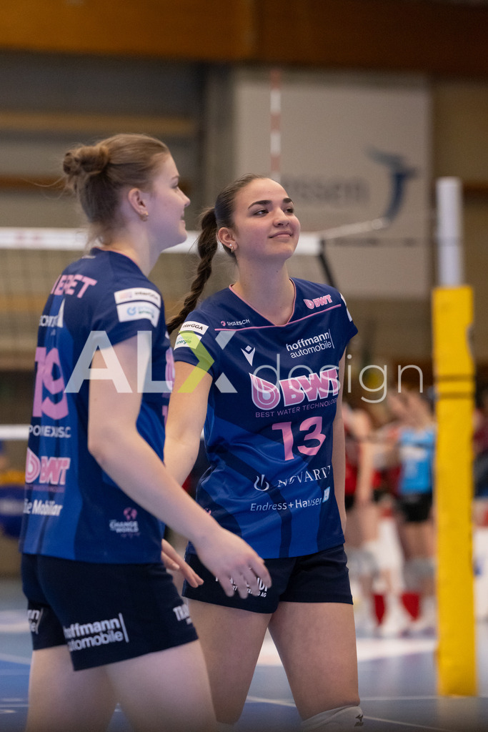 Volleyball I Frauen I Saison 2025-2026 I Volleyball NLA | Women I 1/2 Finals I  VC Kanti Schaffhausen - Sm'Aesch Pfeffingen I 18.03.2026 | 13 Anouk Locher (CH) (Sm'Aesch Pfeffingen) – Diagonalangriff - Realisiert mit Pictrs.com