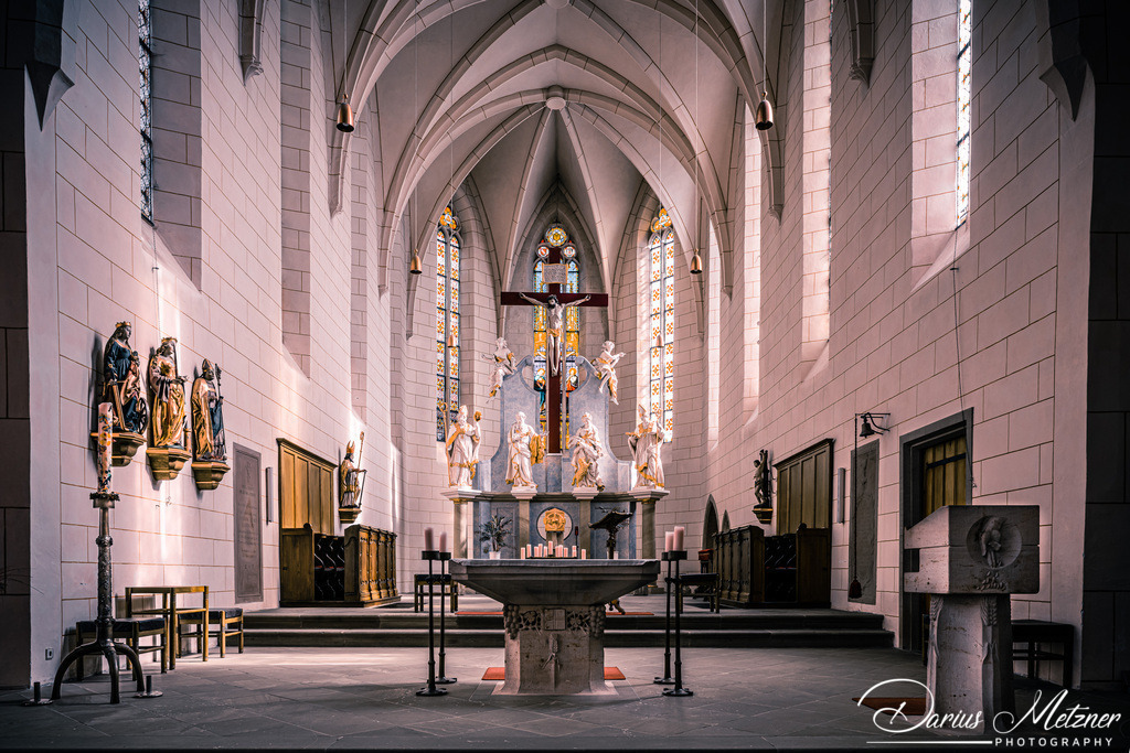 Die katholische Pfarrkirche St. Bartholomäus | Die katholische Pfarrkirche St. Bartholomäus in Oppenheim