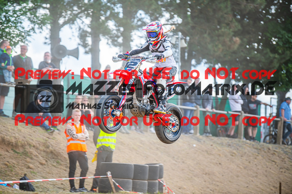 MaZZes_FotoMatrix_220529_6691 | Fotograf Mathias Schmid
Sportfotograf,
Eventfotograf,
Hochzeitsfotograf,
Portraitfotograf