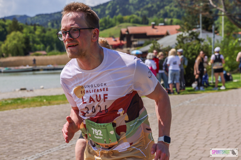 007A5735 | Schliersee Lauf 2026 #flowmotion #schlierseelauf #junglückschlierseelauf #schliersee #halbmarathon @junglueck #sportshot_your_pictrs #yourpictrs #canondeutschland #canonsportphotography