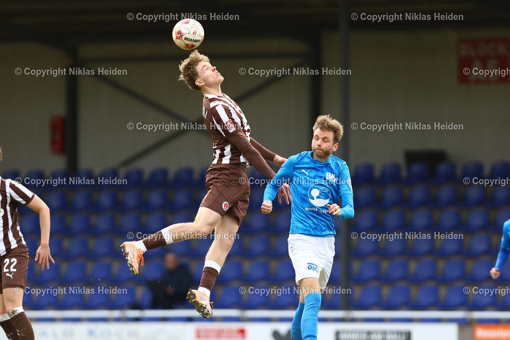 NH_FCStPauliU23_BWLohne_RegionalligaNord_01032026 | #4 Jannik Westphal (FC St. Pauli U23), #29 Felix Schmiederer (Blau-Weiß Lohne)Fußball I Herren I Regionalliga Nord I Saison 2025-2026 I 24. Spieltag I FC St. Pauli U23 - Blau-Weiß Lohne I 01.03.2026 I Edmund-Plambeck-Stadion
