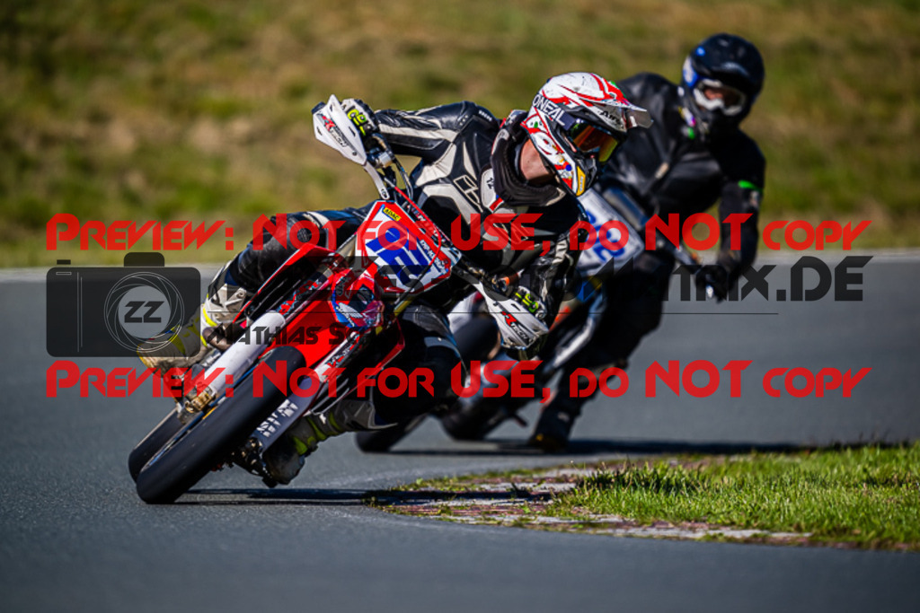 MaZZes_FotoMatrix_220904_7767 | S3