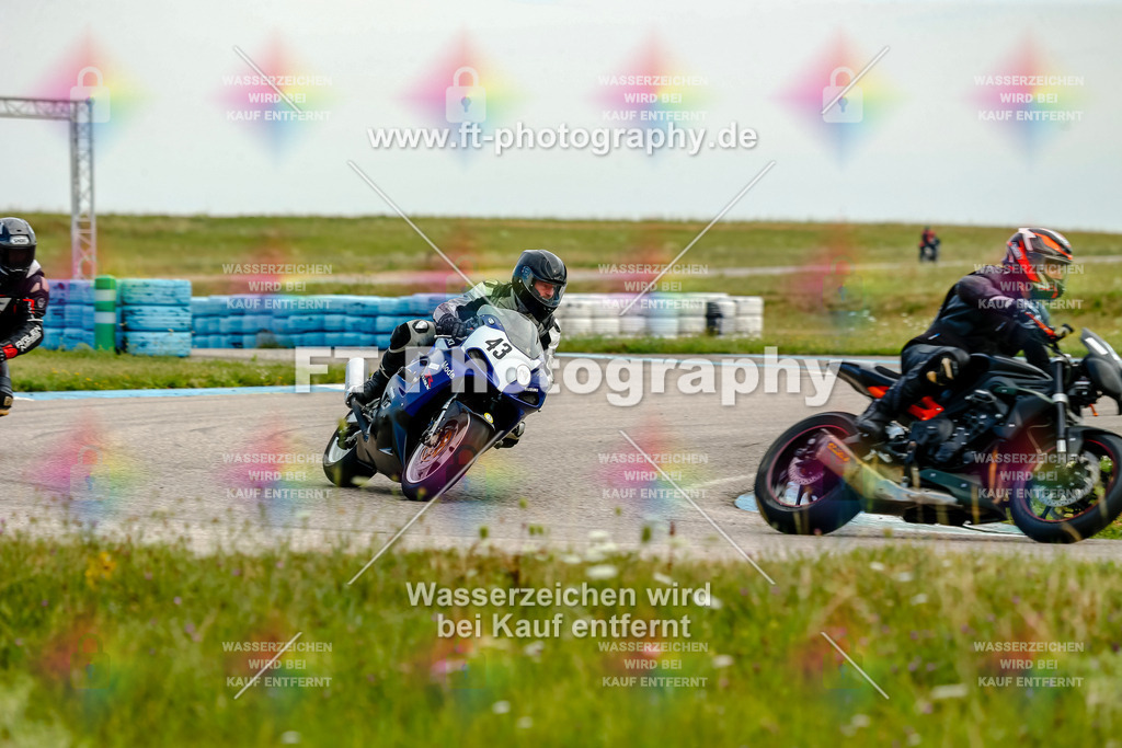 Chambley Juli-0032 | Hier findet Ihr Bilder von Touristenfahrten auf der Nürburgring Nordschleife oder von anderen Veranstaltungen die ich besucht habe. Viel Spass beim Durch Schauen 