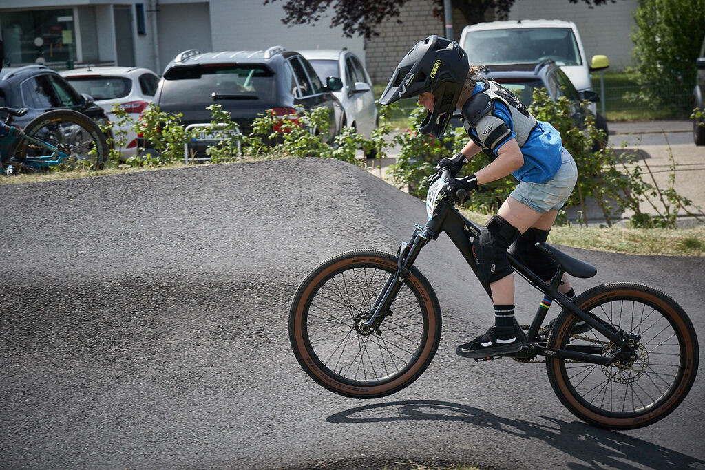 202506251-03 PM25 81@sebastiankopp | German Pumptrack Series - Realisiert mit Pictrs.com