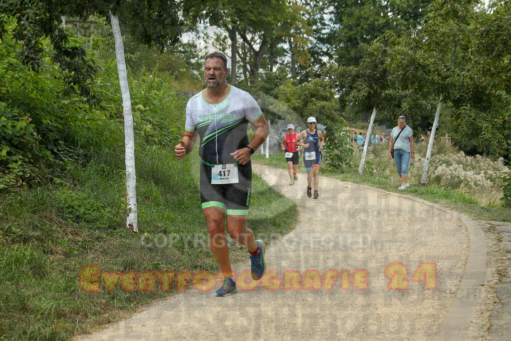 250824_1348_EX1_3741 | Sportfotografie im Rhein-Sieg Kreis, Köln, Bonn, NRW, Rheinland Pfalz, Hessen, etc. Unser Tätigkeitsfeld umfasst den Laufsport vom Volkslauf über den Marathon, Duathlon, Triathon bis zum Ultralauf wie Kölnpfad Ultra oder Schindertrail.