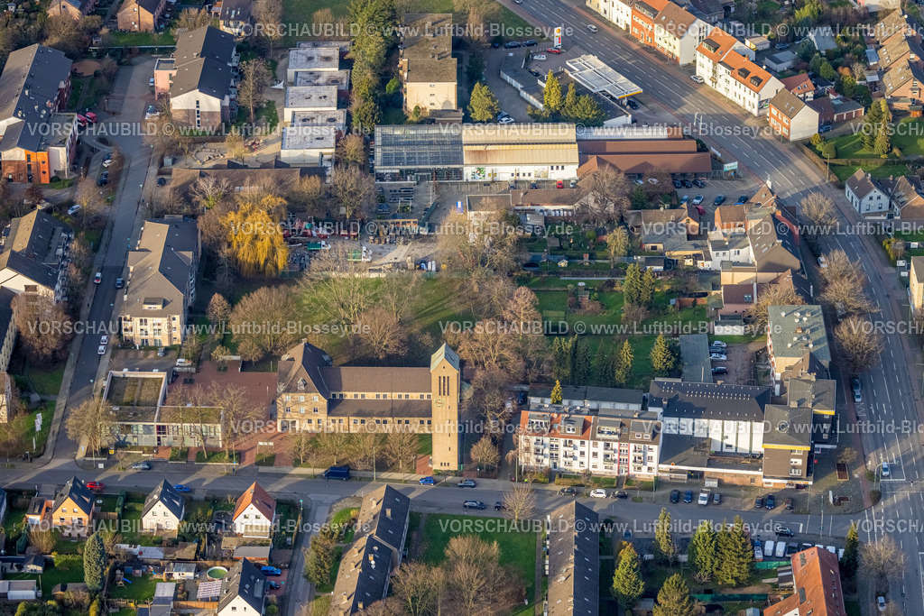 Duisburg230101189 | Luftbild, St. Elisabeth Kirche, Kirchengemeinde St. Dionysius Walsum, Vierlinden, Duisburg, Ruhrgebiet, Nordrhein-Westfalen, Deutschland
