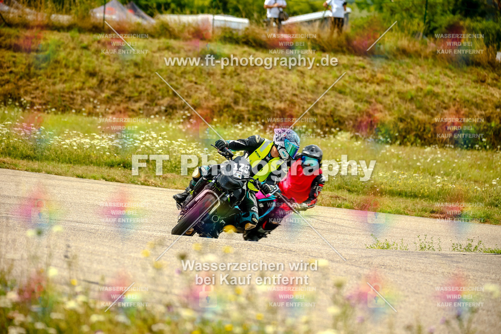 Chambley Juli-0551 | Hier findet Ihr Bilder von Touristenfahrten auf der Nürburgring Nordschleife oder von anderen Veranstaltungen die ich besucht habe. Viel Spass beim Durch Schauen 