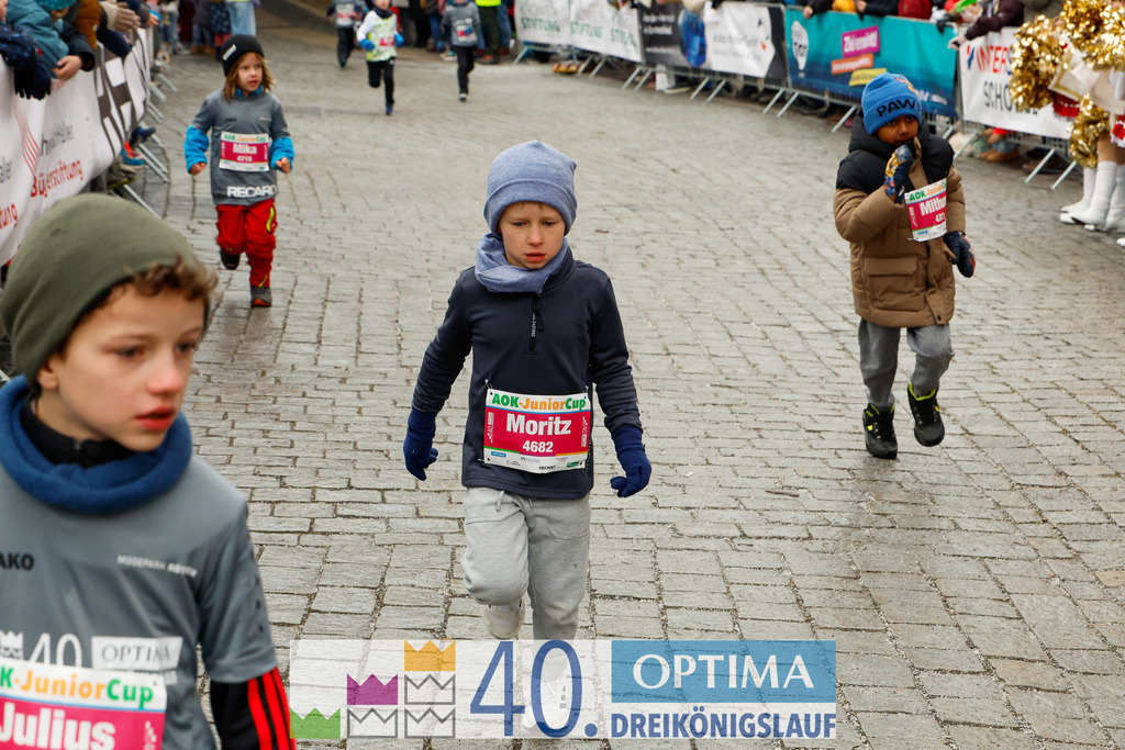 AOK JuniorCup 400m | 3koenigslauf 2026 - Realisiert mit Pictrs.com