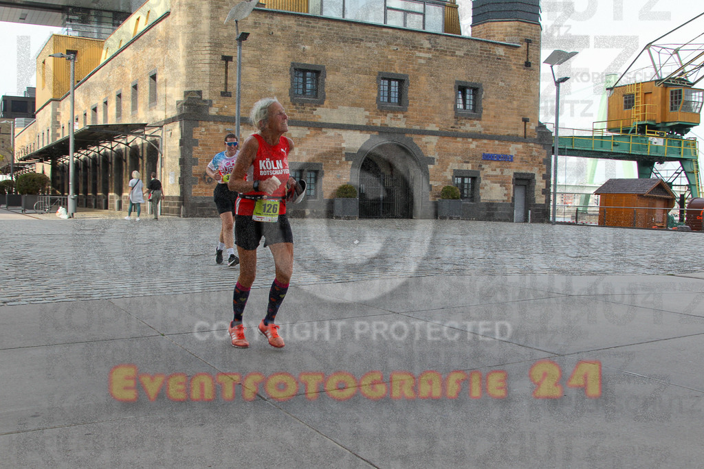 250920_1540_EV4_9413 | Sportfotografie im Rhein-Sieg Kreis, Köln, Bonn, NRW, Rheinland Pfalz, Hessen, etc. Unser Tätigkeitsfeld umfasst den Laufsport vom Volkslauf über den Marathon, Duathlon, Triathon bis zum Ultralauf wie Kölnpfad Ultra oder Schindertrail.