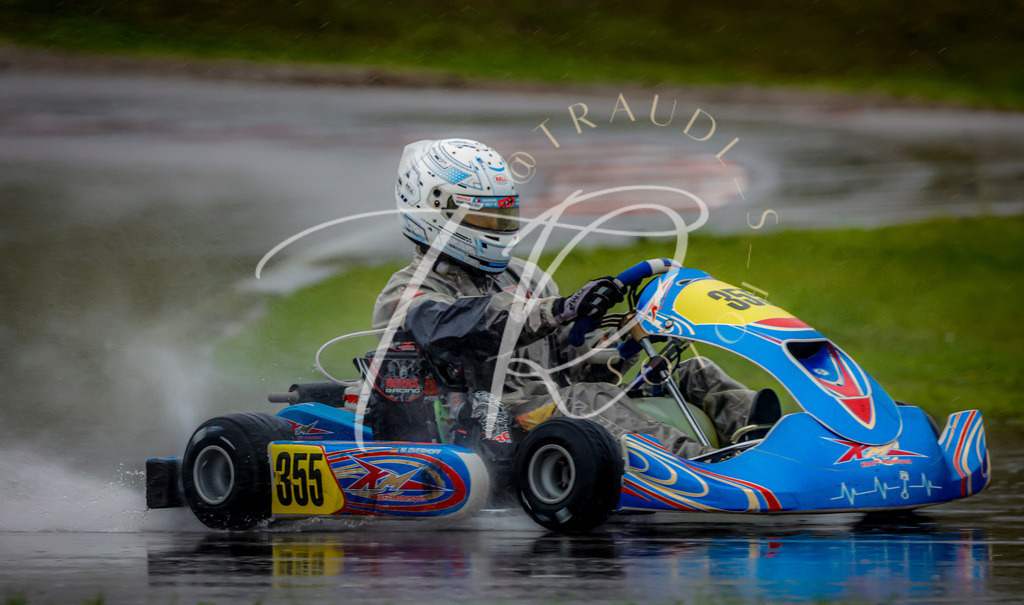 D6A2ADE7-A2EA-4ED2-9D31-1D2AF064E2E0 | traudl_s_fotos