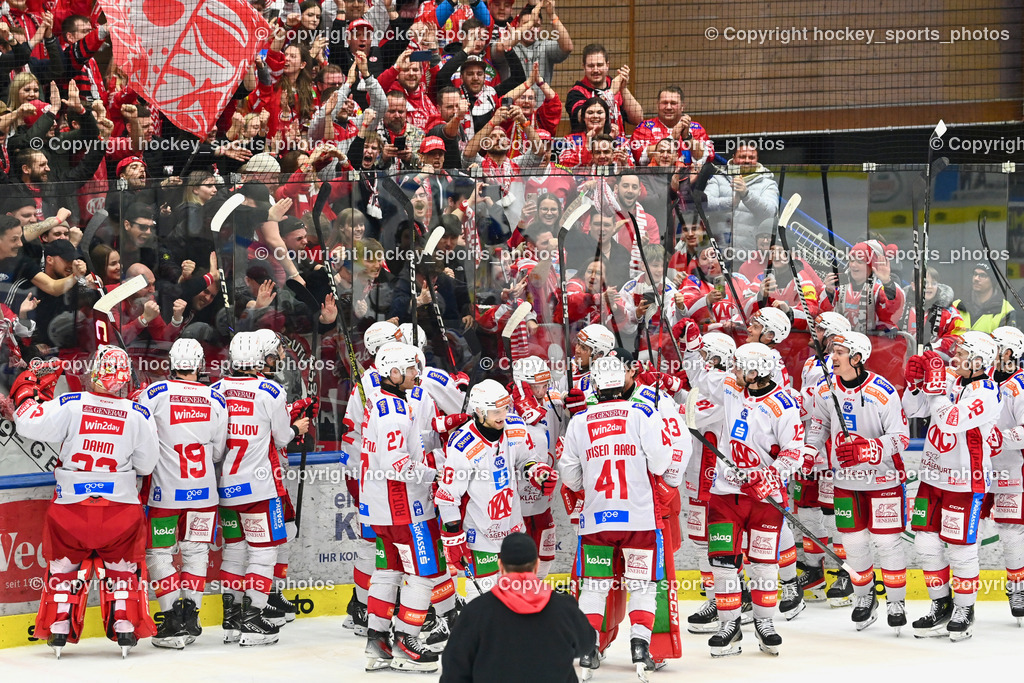 EC IDM WÄRMEPUMPEN VSV vs. EC KAC | EC KAC Mannschaft, EC KAC Fans, EC IDM WÄRMEPUMPEN VSV vs. EC KAC, EC IDM WÄRMEPUMPEN VSV vs. EC KAC am 02.02.2025 in Villach (Stadthalle Villach), Austria, (Photo by Bernd Stefan)