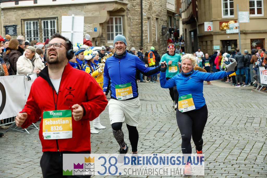 5km Roewisch Wohnbau Cup | 3 Koenigslauf 2024 5km Roewisch Wohnbau Cup - Realisiert mit Pictrs.com