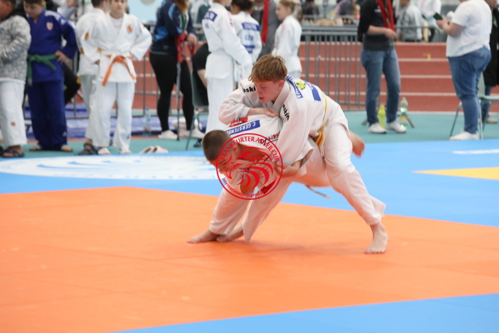 1J7A1738 | Fotos vom Adler Cup - Pictures from Adler Cup

Hier findet Ihr alle Eindrücke und großen Momente der Adler Cup Wochenenden. Here you will find all impressions and great moments of the Adler Cup weekends. - Realisiert mit Pictrs.com