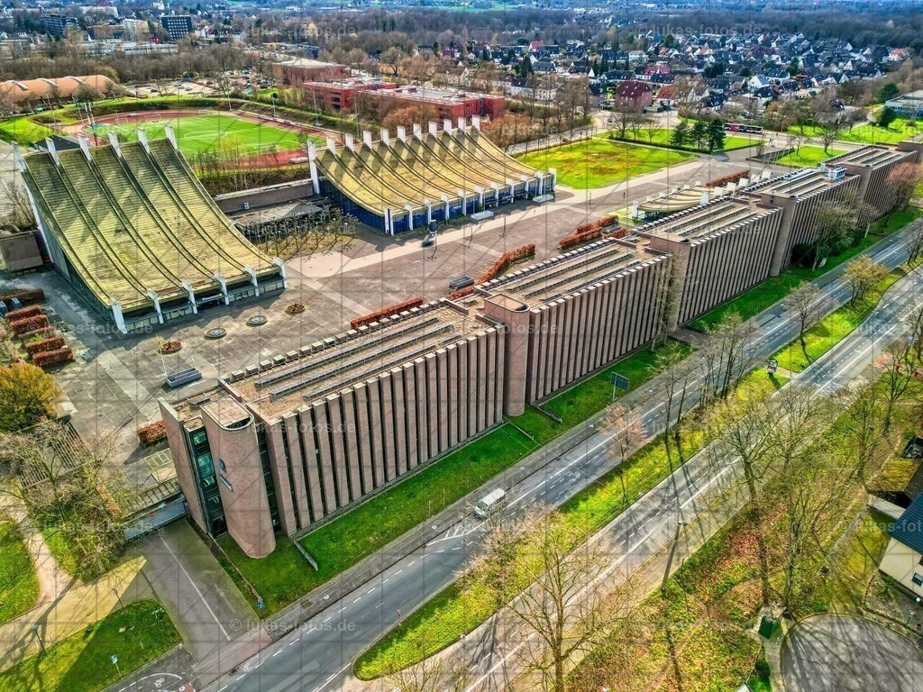 Rathaus Catsrop-Rauxel als Luftbild | Luftbild vom Rathaus in Castrop - Realisiert mit Pictrs.com