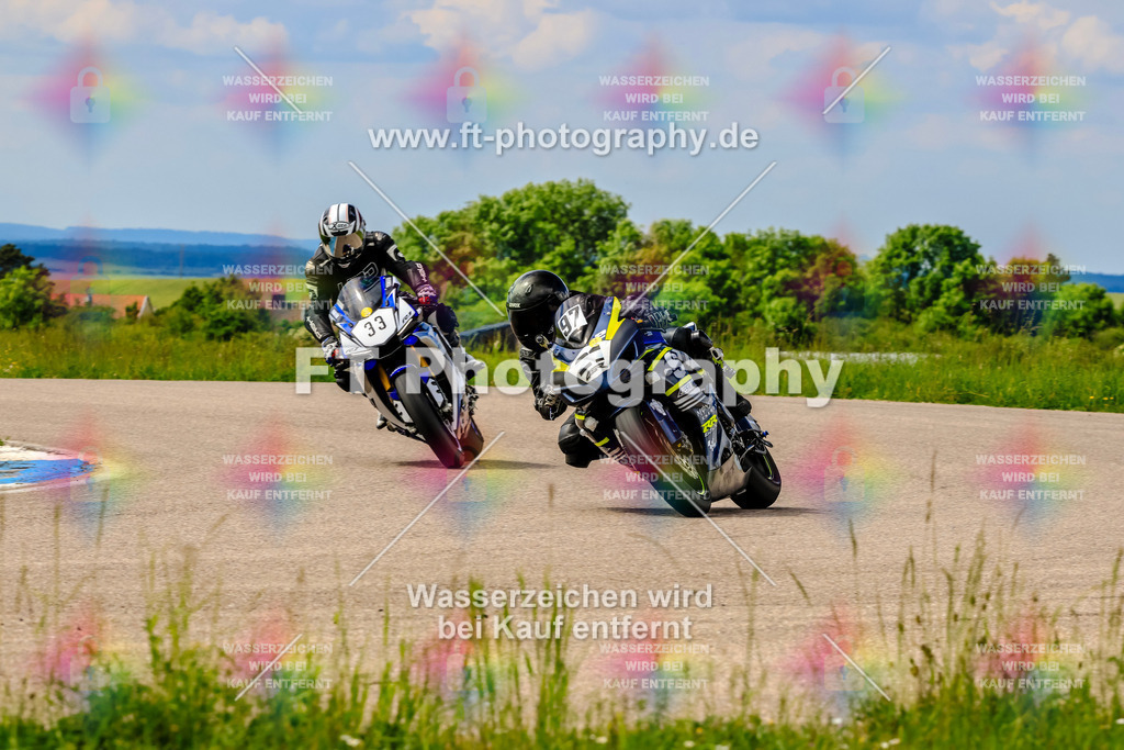 MotoTeam-0985 | Hier findet Ihr Bilder von Touristenfahrten auf der Nürburgring Nordschleife oder von anderen Veranstaltungen die ich besucht habe. Viel Spass beim Durch Schauen 