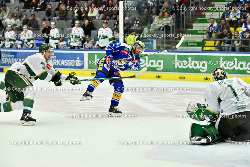 EC IDM Wärmepumpen VSV vs. FTC-TELEKOM JÉGKORONG | #9 Alexander Rauchenwald EC VSV, #1 Bence Balizs FTC-Telekom, EC IDM Wärmepumpen VSV vs. FTC-TELEKOM JÉGKORONG, EC IDM Wärmepumpen VSV vs. FTC-TELEKOM JÉGKORONG am 19.10.2025 in Villach (Stadthalle Villach), Austria, (Photo by Bernd Stefan)