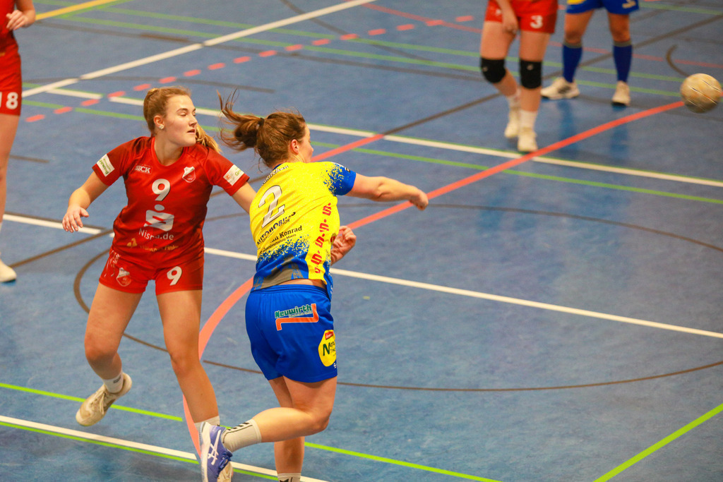 SvSchermbeck_SVN_061225_125 | Bildergalerie von Sport-Ereignissen aber auch von weiteren spannenden Dingen - nicht nur vom Niederrhein. In Anlehnung an den bekannten Spruch von Hanns Dieter Hüsch heißt das Motto: "Niederrhein ist überall".  - Realisiert mit Pictrs.com