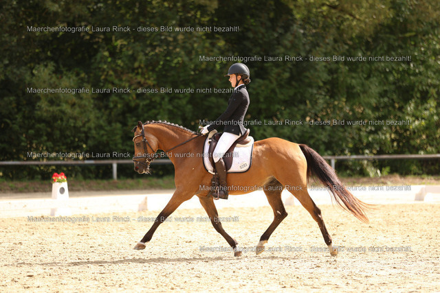 HG9A1323 | laurarinckfotografie - Realisiert mit Pictrs.com