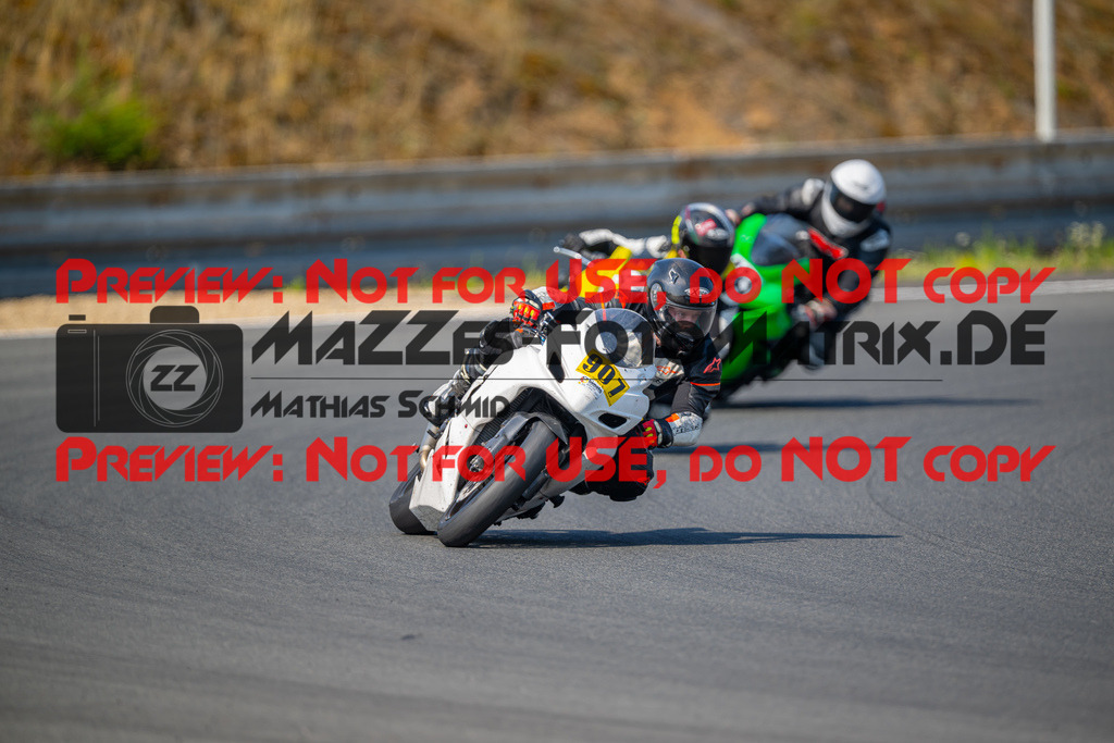 MaZZes-Fotomatrix-20260805-527847 | OPEN