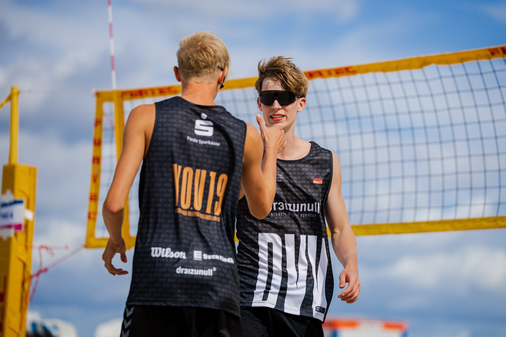 Beachvolleyball I Saison 2026 I Deutsche Meisterschaft U19 I 1. Tag | Jasper Lorenz Fotografie - Realisiert mit Pictrs.com