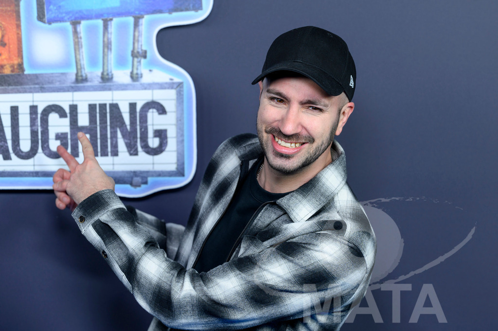 _DWI7327 | Dominik Porschen bei der Premiere der 5. Staffel der Amazon Prime Video Comedy-Gameshow 'LOL: Last One Laughing' in der Astor Film Lounge. München, 21.03.2024 - Realisiert mit Pictrs.com