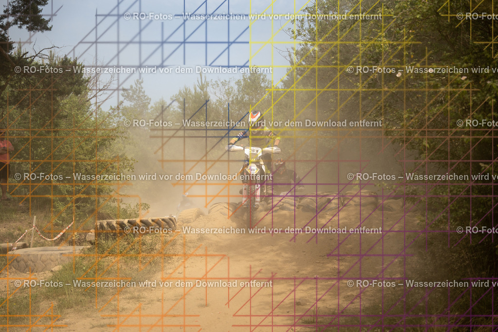 Niederwürzbach 3 Lauf-740 | Sportfotografie von RO-Fotos: Motorsport, Motocross, Enduro, Laufveranstaltungen und Triathlon. Professionelle Fotos von Sportlern und Events. - Realisiert mit Pictrs.com