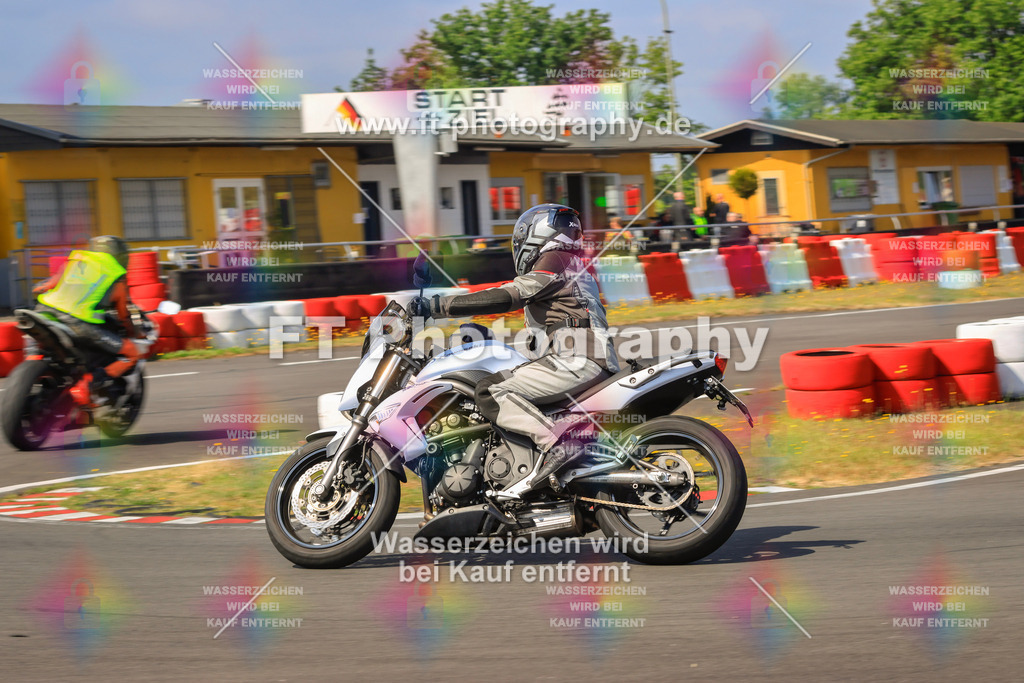 _DSK2377 | Hier findet Ihr Bilder von Touristenfahrten auf der Nürburgring Nordschleife oder von anderen Veranstaltungen die ich besucht habe. Viel Spass beim Durch Schauen 