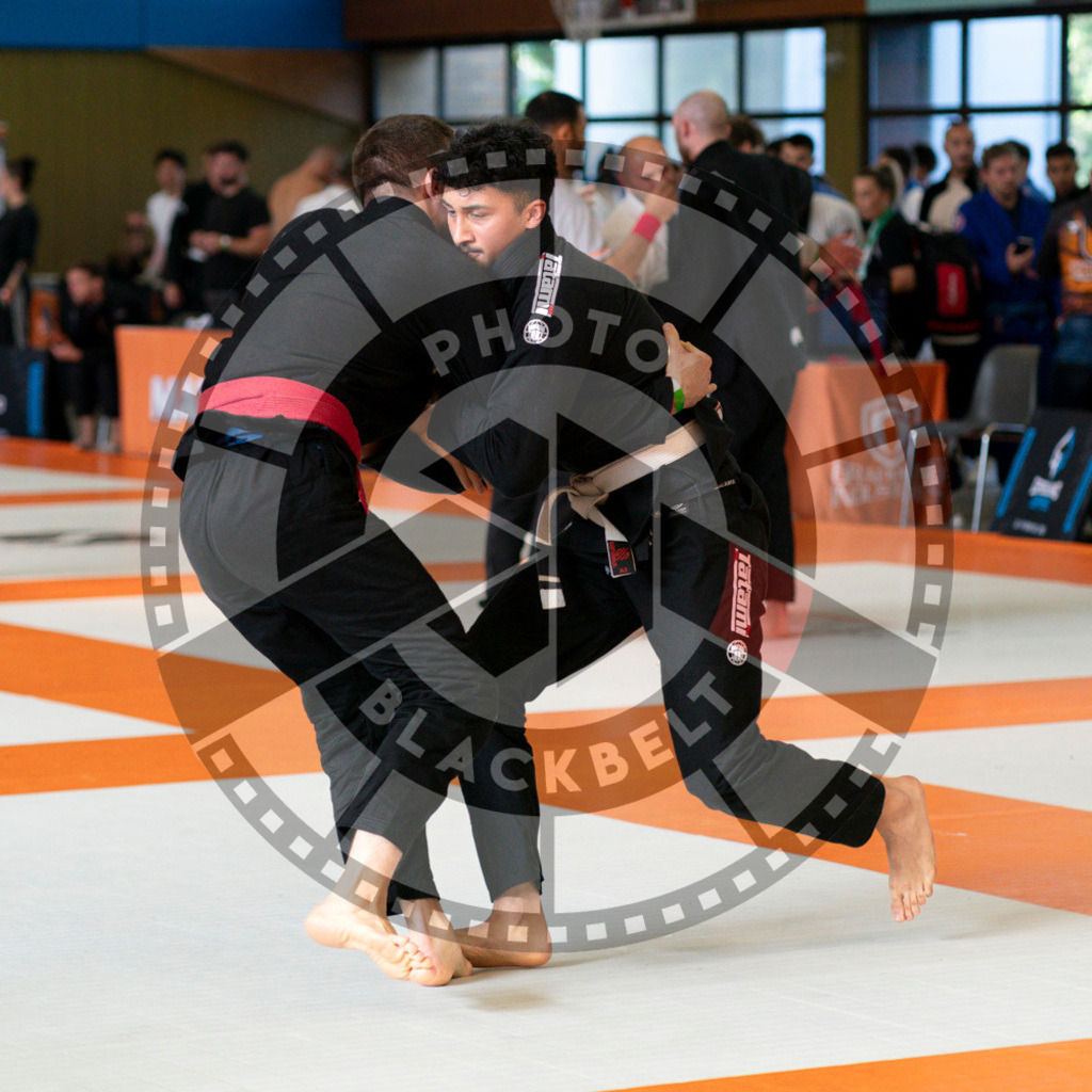 20240915PBB1378 | Athletes compete during the Grappling Industries’ grappling and Brazilian jiu-jitsu competition in Berlin, on September 15, 2024.