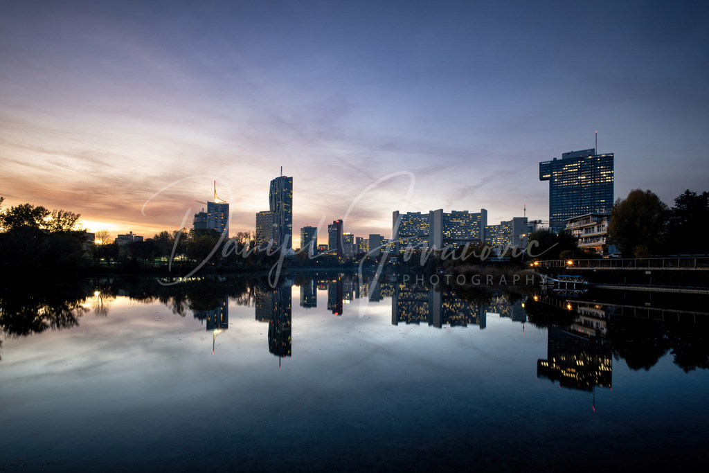 Donaucity | Die Donaucity nach Sonnenuntergang