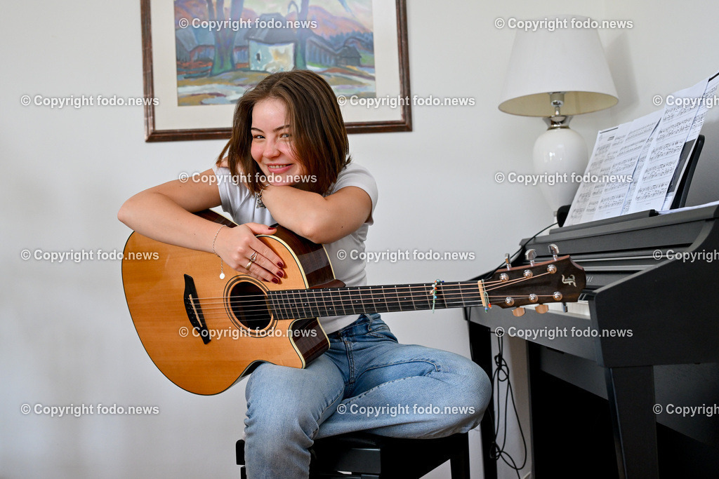 Paula Hainberger_ Schauspielerin_ 04.05.2024-12 | 04.05.2024, Leonding, AUT, Paula Hainberger, im Bild Paula Hainberger (Schauspielerin SOKO Linz)