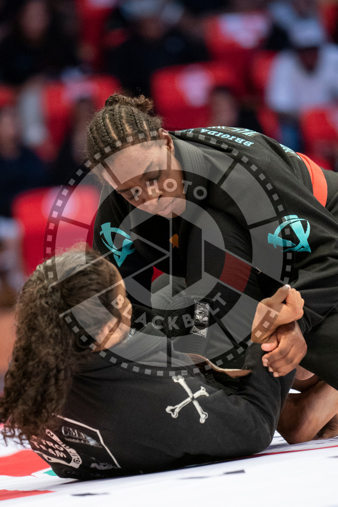 20231108PBB1650 | Fighters compete during the AJP World Professional Championship in the Mubadala Arena in Abu Dhabi, Arab United Emirates, on November 8, 2023.