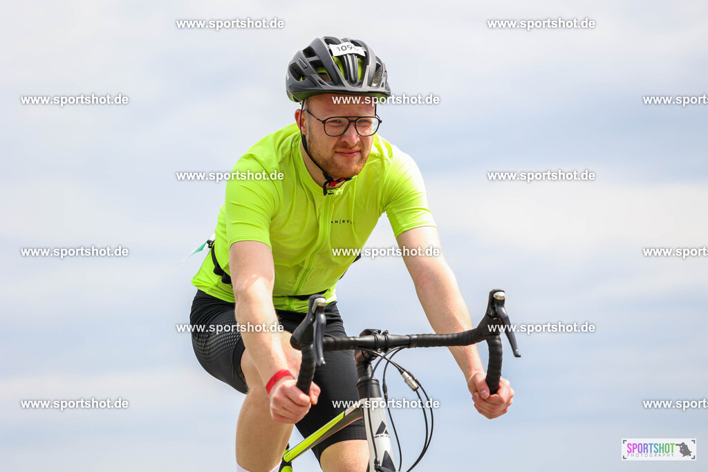 BR8A4988 | Stadttriathlon Erding 2025. #yourpictrs #sportshot_your_pictrs @Sportshotphotography #stadttriathlonerding Copyright: www.sportshot.de
