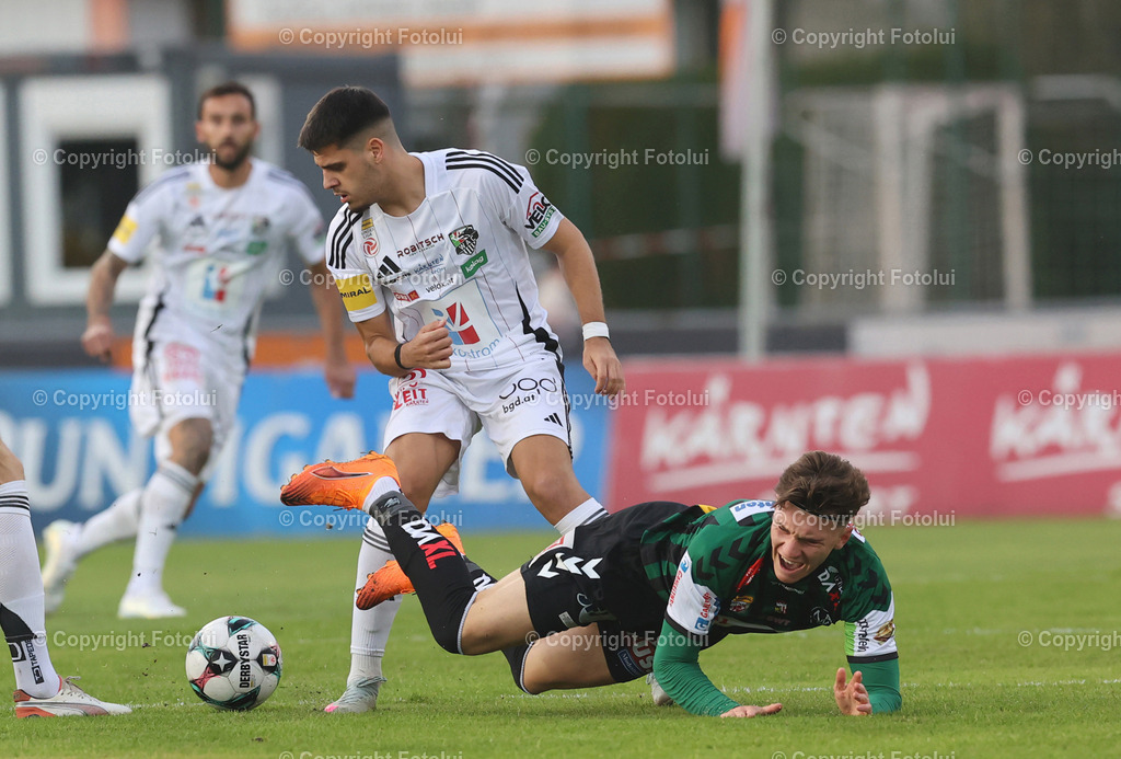 A_LUI_18102025_0003 | SPORT FUSSBALL ADMIRAL BUNDESLIGA RZ PELLETS WAC-SV OBERBANK RIED 18.10.25 IM BILD:DEJAN ZUKIC  (WAC) UND PETER KIEDL (RIED) FOTO:FOTOLUI/MW